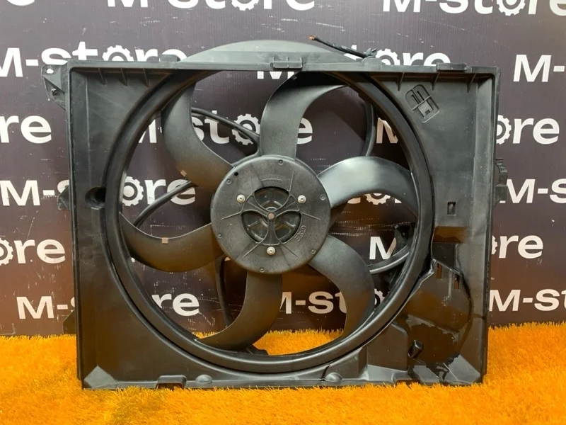 Вентилятор радиатора Bmw 3-Series 2005 17427523259 E90 N46B20B