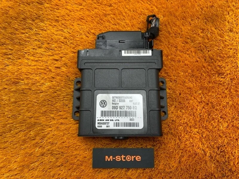 Блок управления АКПП Volkswagen Touareg 2007 09D927750EQ 7L BHK