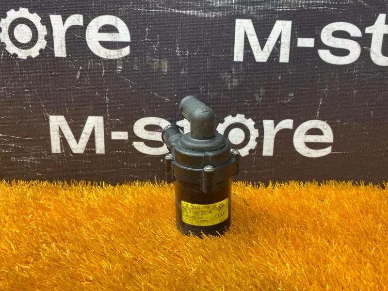 Помпа дополнительная Audi Q7 2012 7L0965561K 4LB CJT