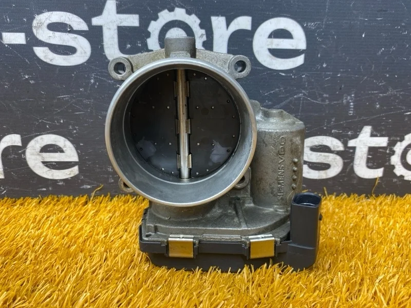 Дроссельная заслонка Volkswagen Touareg 2007 03H133062 7L BHK