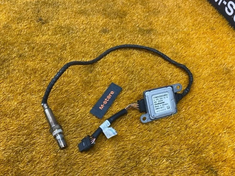 Датчик NOX Mercedes-Benz E-Class 2010 A0065427218 W212 642.850