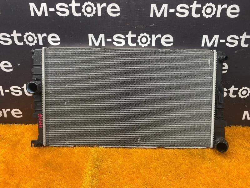 Радиатор ДВС Bmw 3-Series 2013 17117600516 F30 N47D20C
