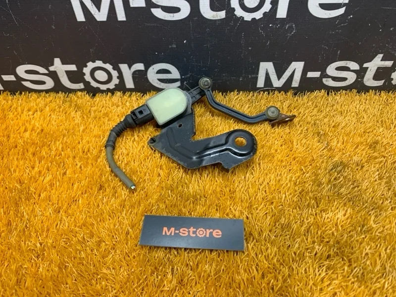 Датчик высоты дорожного просвета Audi A6 2009 1T0907503 C6/4F CCEA, задний