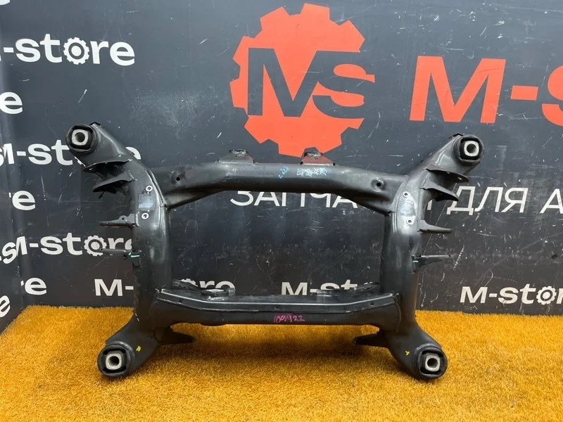 Балка поперечная (подрамник) BMW X3 2013 33316857983 F25 N55B30A, задняя