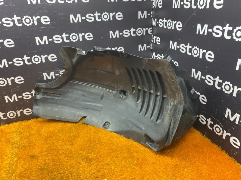 Подкрылок Mercedes-Benz E-Class 2010 A2126904330 W212 642.850, передний левый