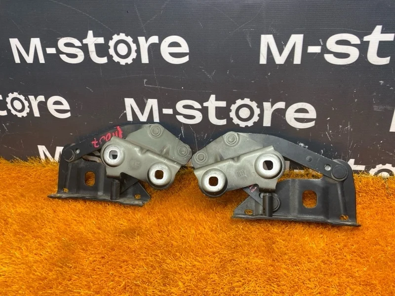 Петля капота Land Rover Range Rover 2002 BKB760042 L322 M62B44