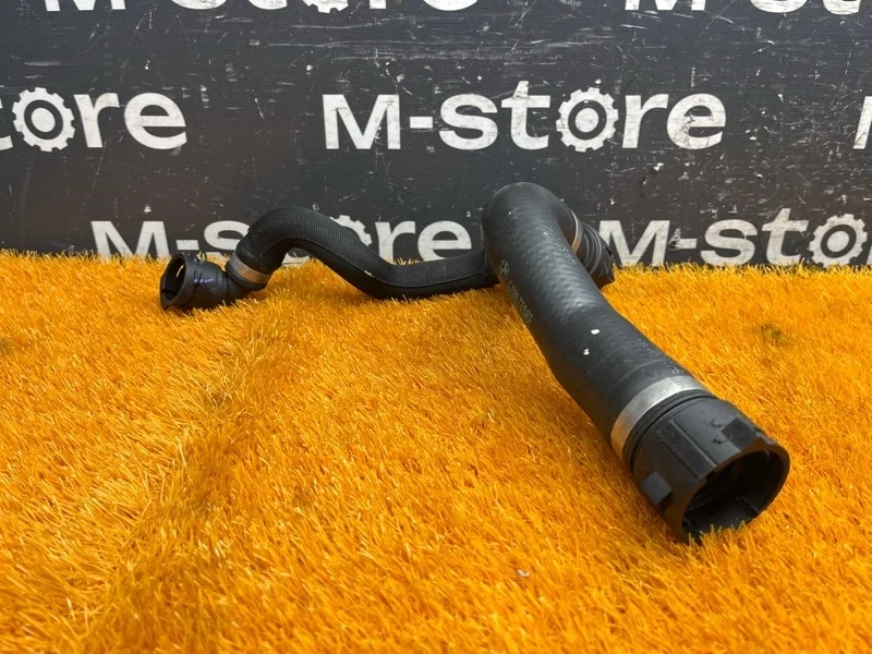 Патрубок радиатора верхний BMW X5 2010 7586774 E70 N55B30A