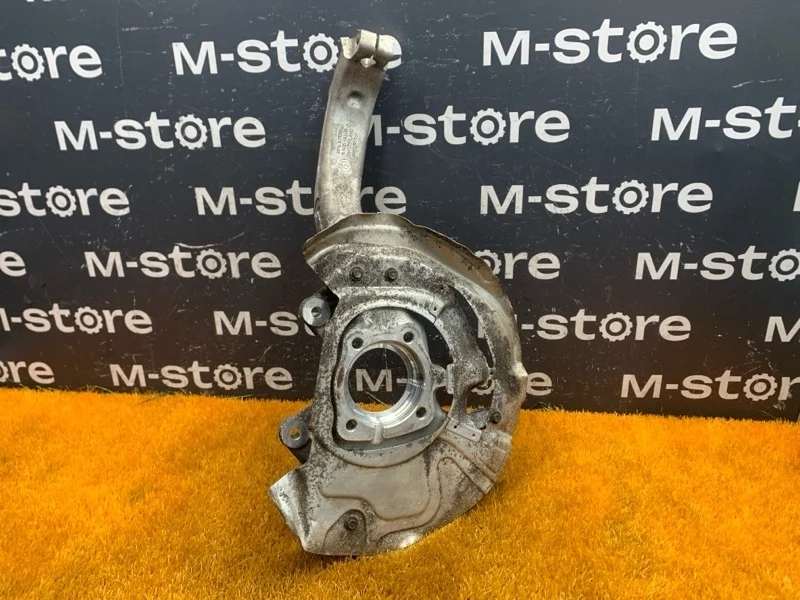 Кулак поворотный Bmw X5 2010 31216773784 E70 N55B30A, передний правый