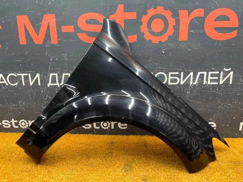 Крыло Audi Q7 2008 4L0821102 4LB BAR, переднее правое