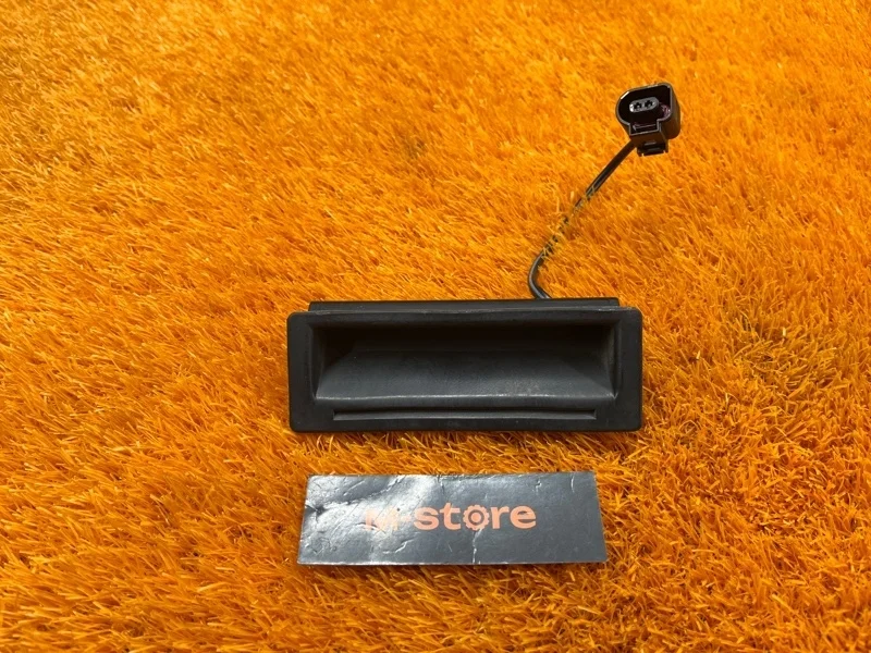 Ручка багажника Volkswagen Touareg 2007 1J0827566L 7L BHK