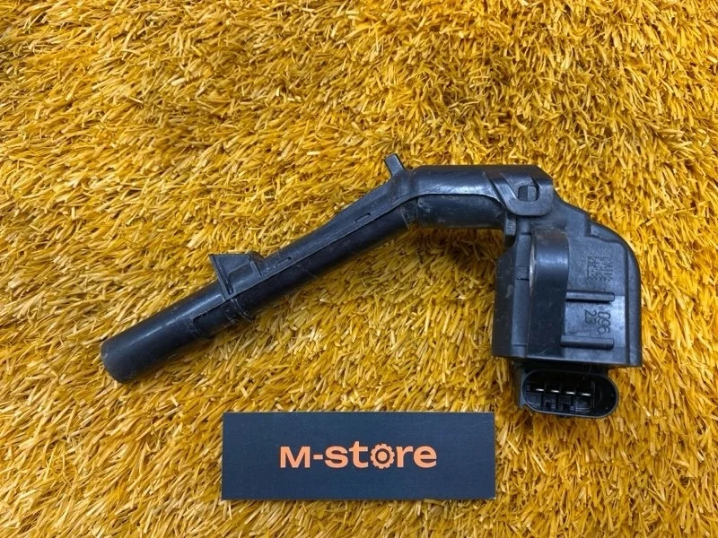 Катушка зажигания Mercedes-Benz C-Class 2014 A2749061400 W205 274.920