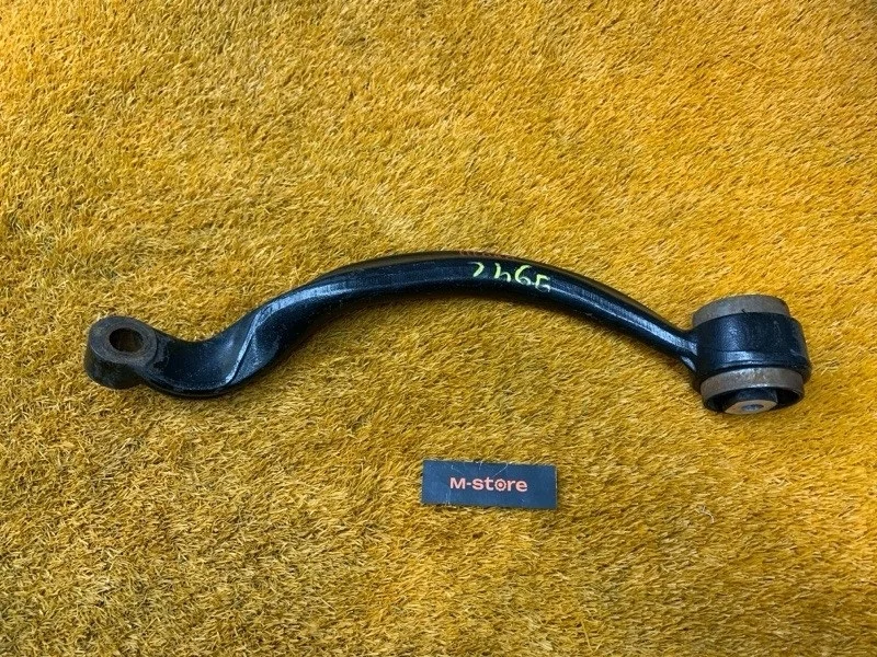 Рычаг подвески верхний Land Rover Range Rover 2002 RBJ000130 L322 M62B44, передний левый