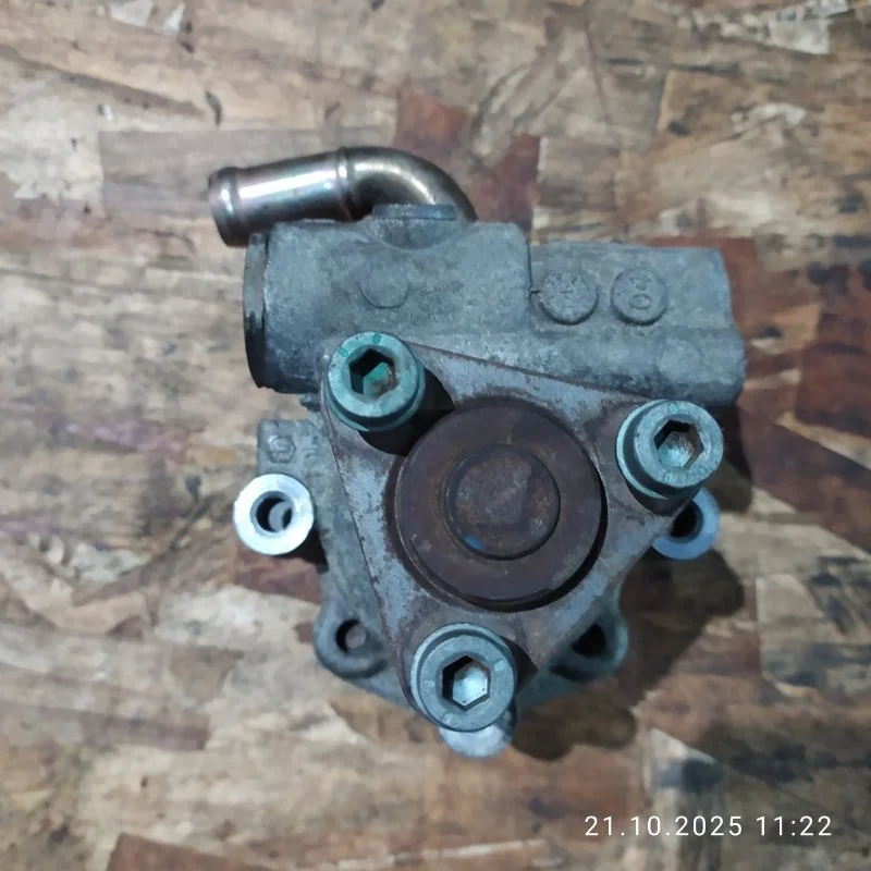 Трубка истемы охлаждения Volkswagen Touareg 2005 7L6