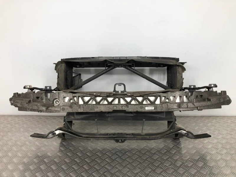 Передняя панель BMW 3 GT F34