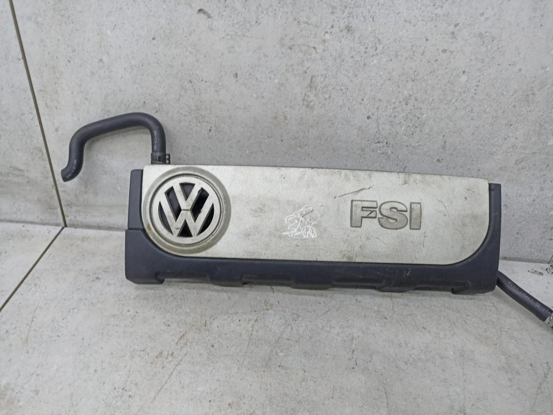 Вакуумный ресивер 06F129208C