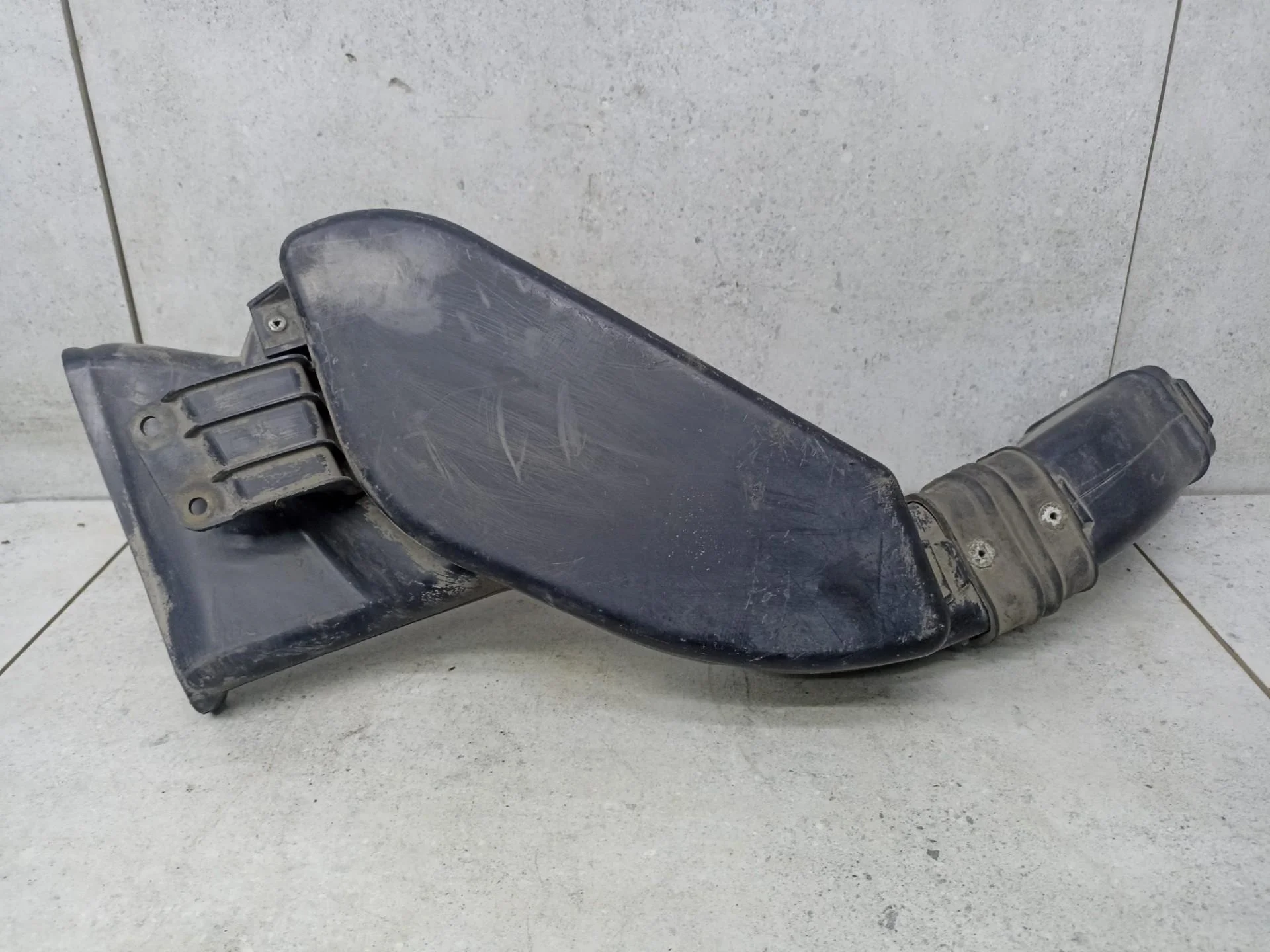 Воздухозаборник Mitsubishi Outlander 2 1505A090