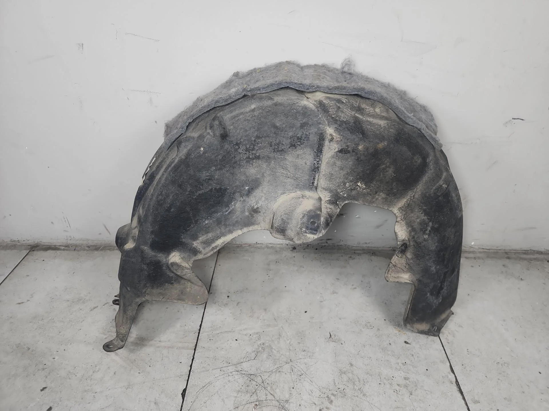 Подкрылок задний правый Mercedes-Benz E W213 2018