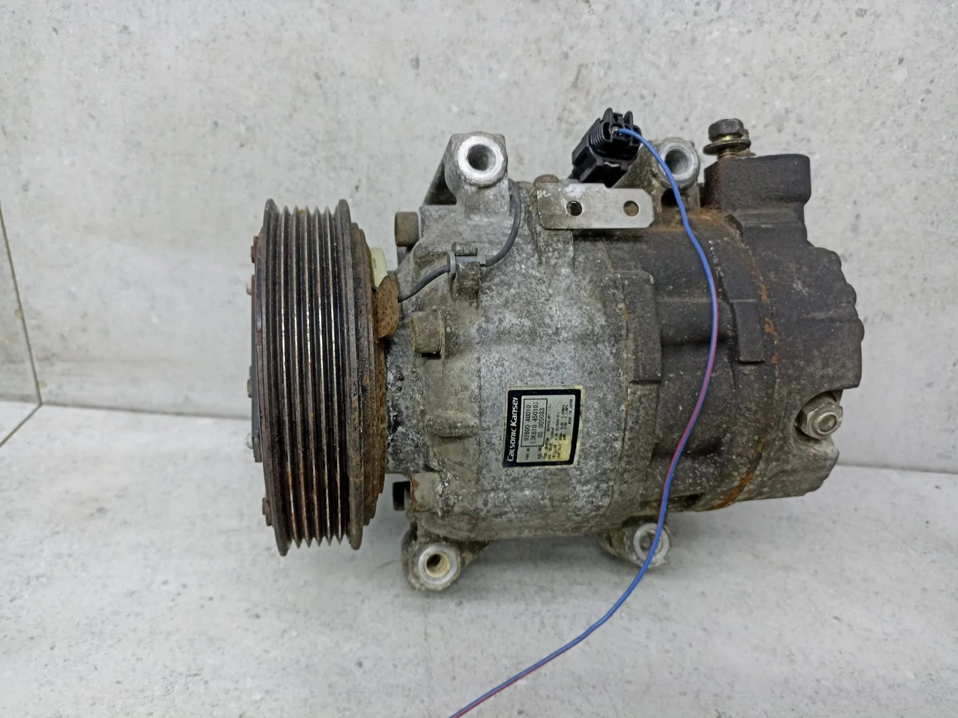 Компрессор кондиционера Nissan X-Trail T30 2004