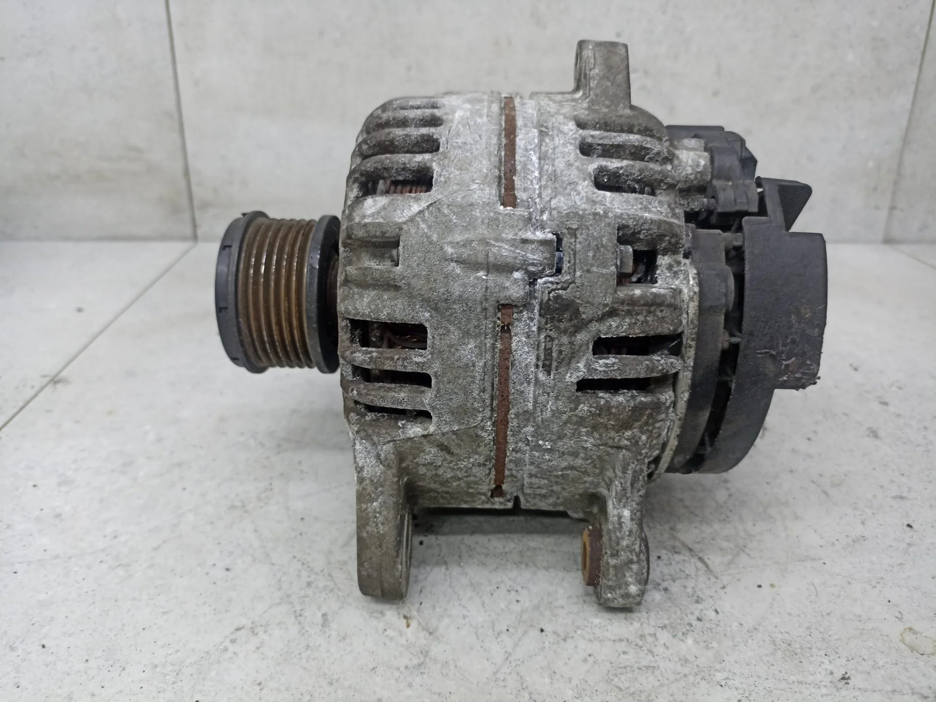 Генератор Renault Megane 3 2012 231008578R