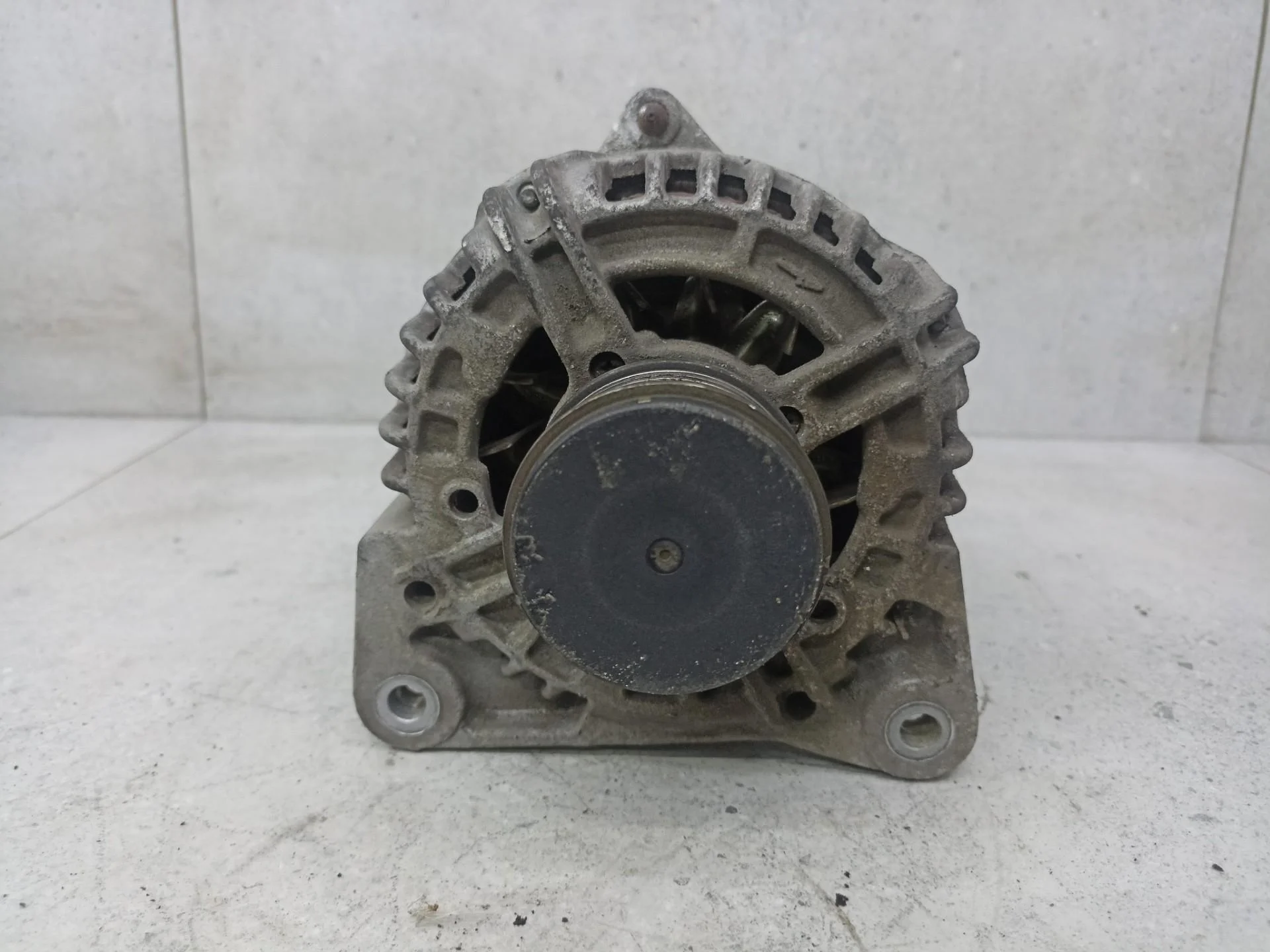 Генератор Renault Megane 3 2012 231008578R