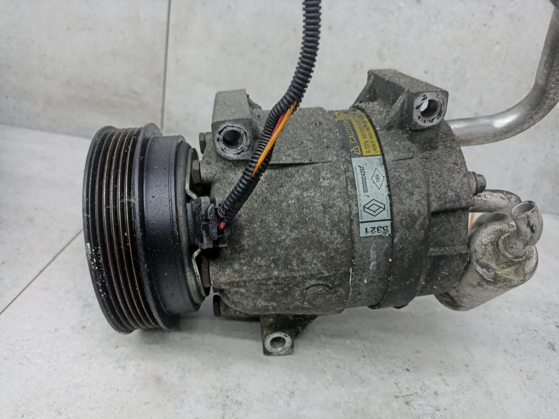 Компрессор кондиционера Renault Laguna 2 2005