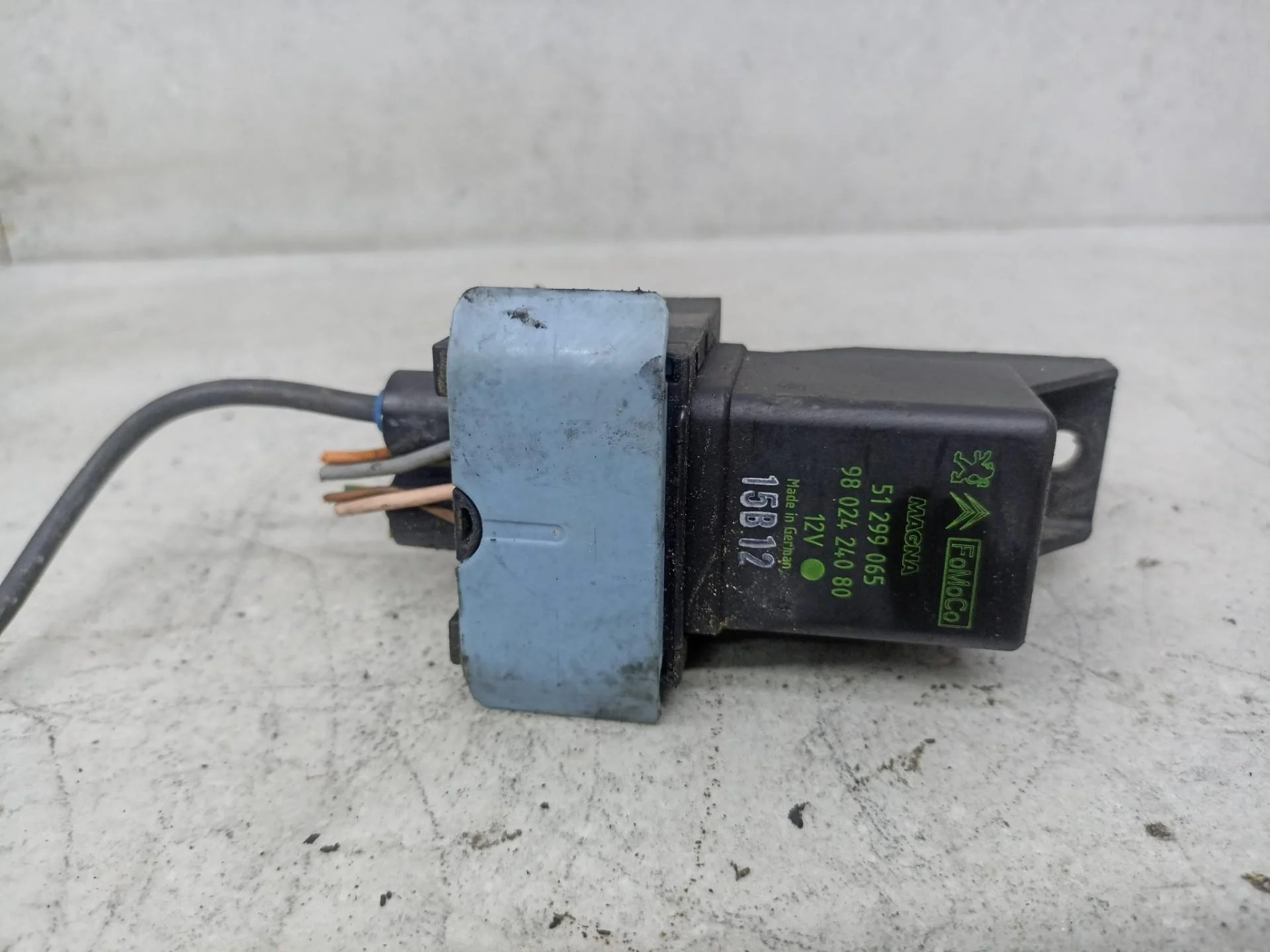 Реле накала свечей Peugeot Partner 2 2012