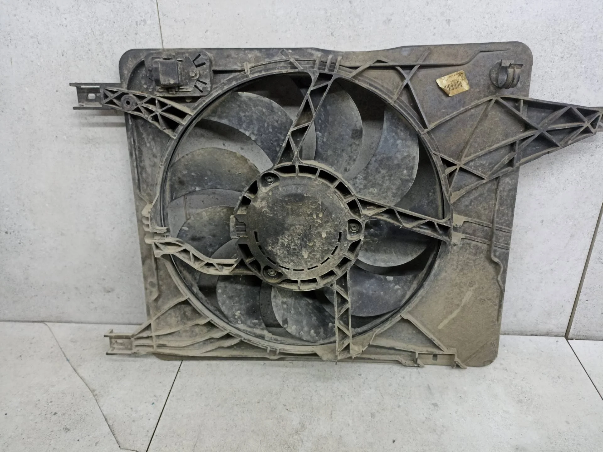 Вентилятор охлаждения Nissan Qashqai J10 2008