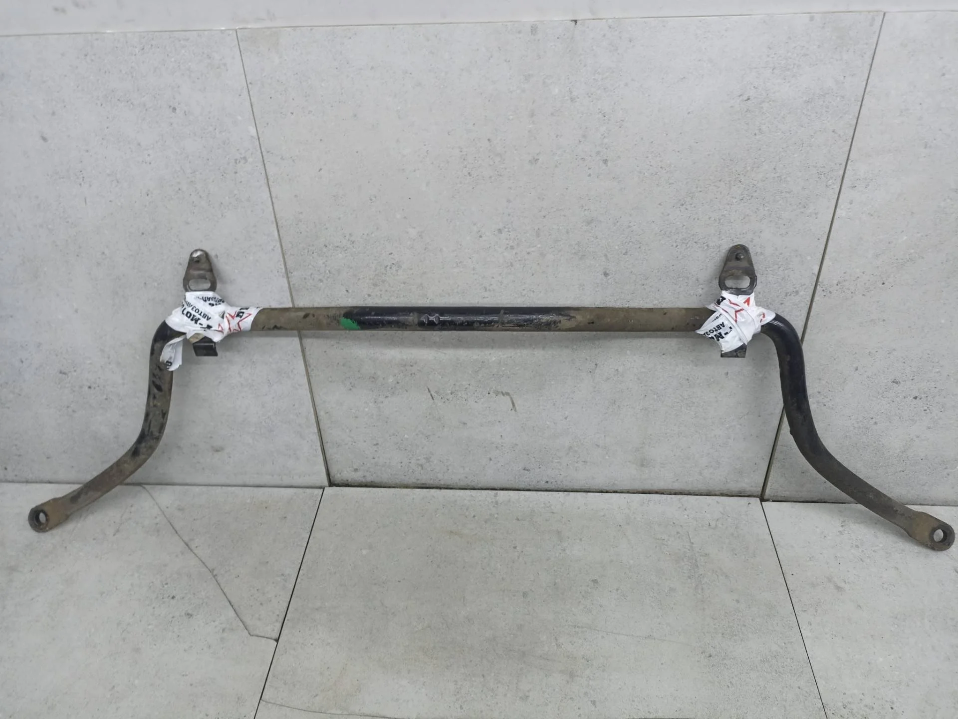 Стабилизатор передний Lada Largus 2014 6001549310