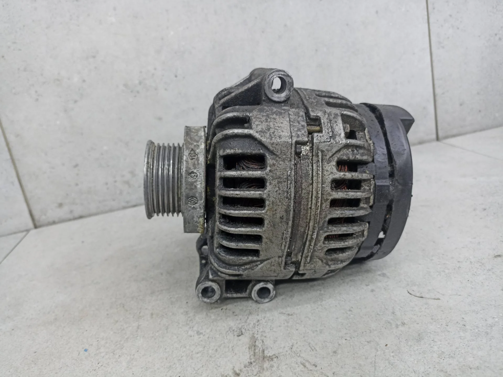 Генератор Renault Logan 2009 8200438148