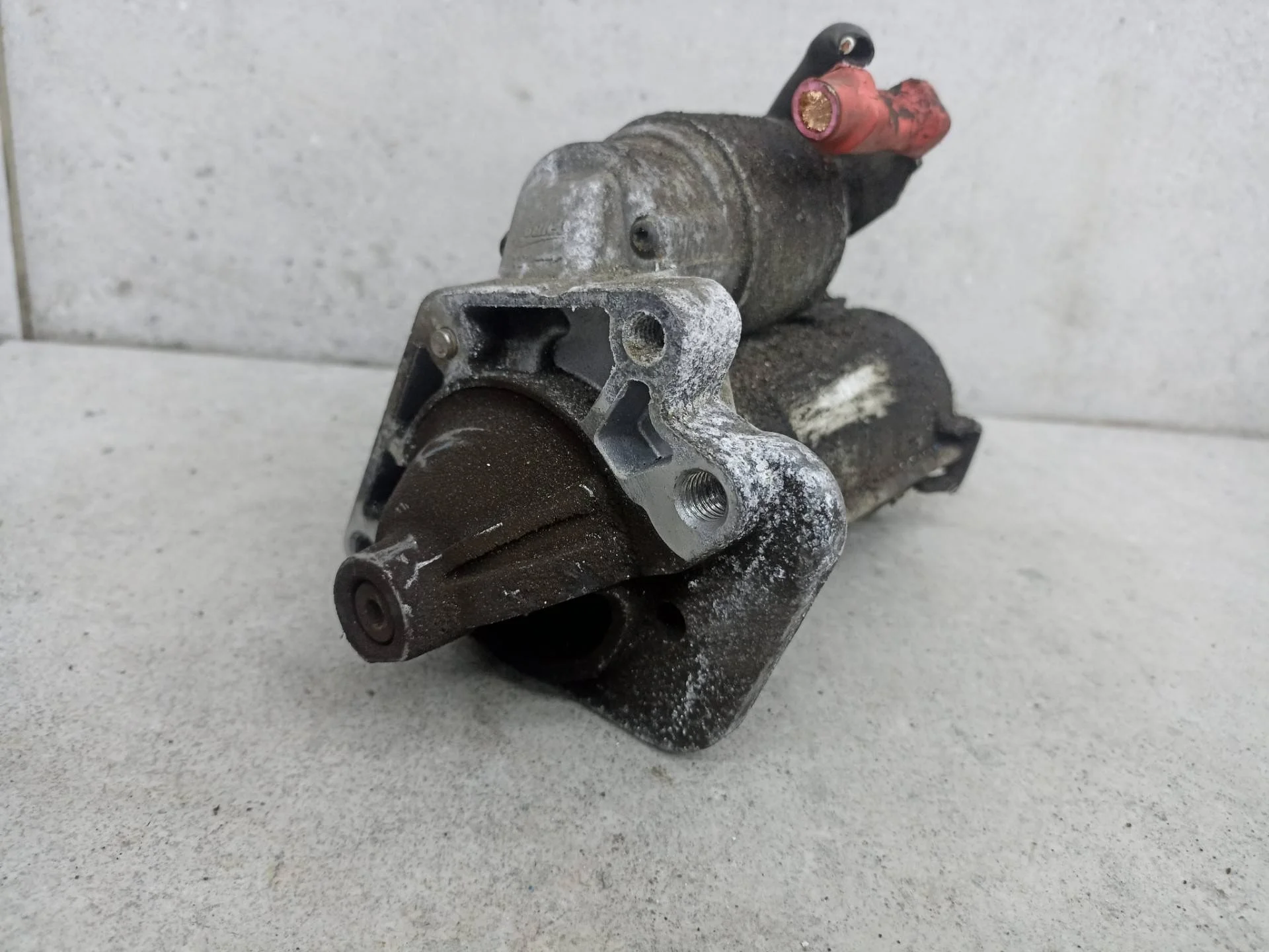 Стартер Renault Megane 3 2012 233003329R