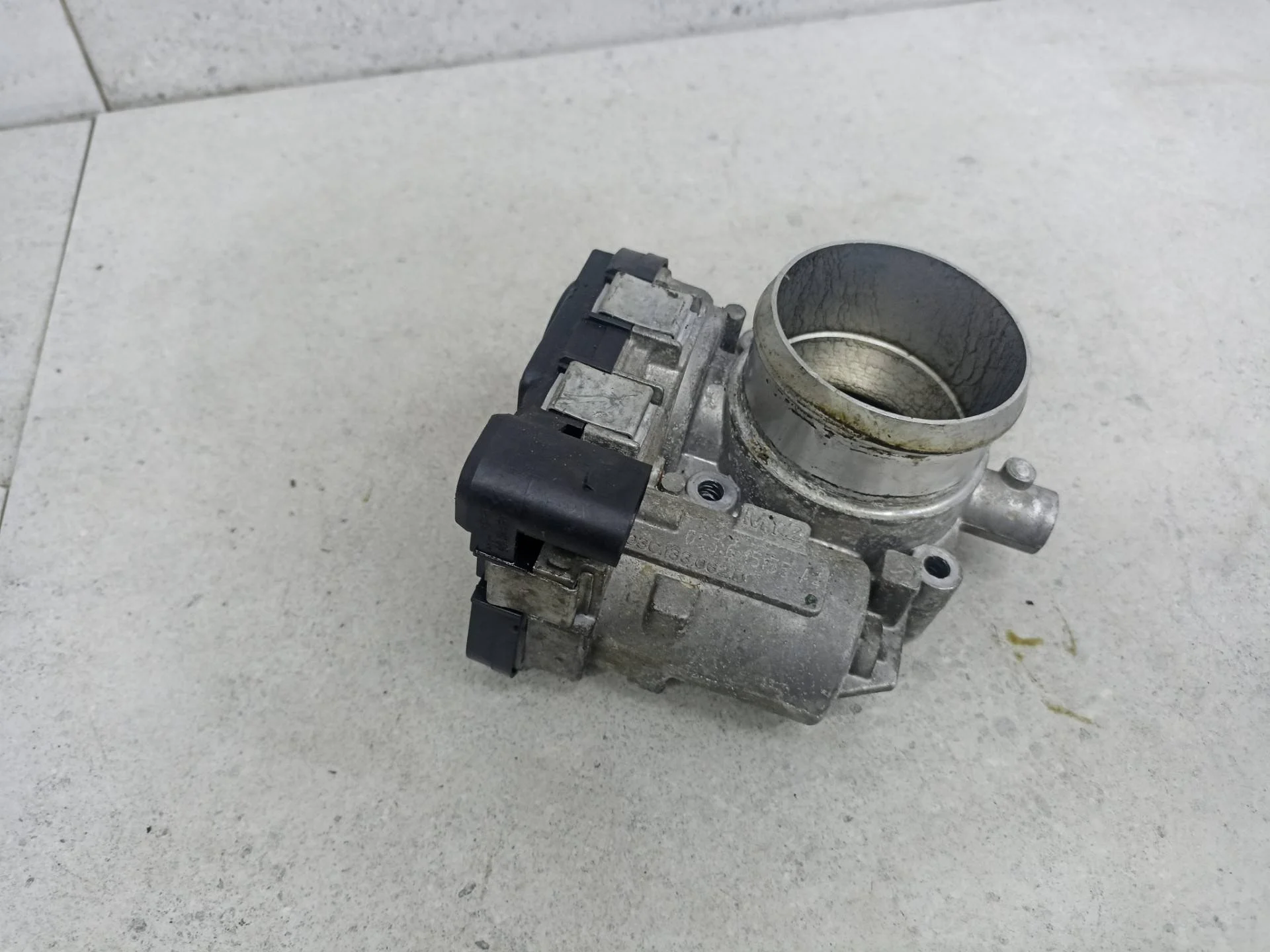 Дроссельная заслонка Volkswagen Golf 5 2009