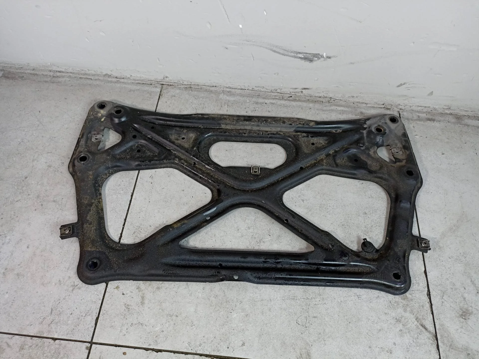 Передняя балка (подрамник) Audi A6 C7 2012