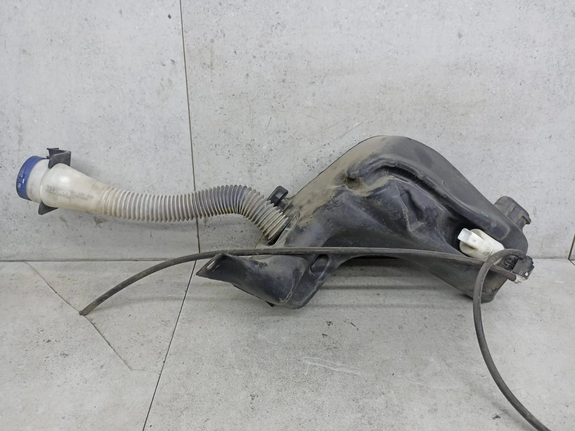 Бачок омывателя Citroen C4 2008 9658685280