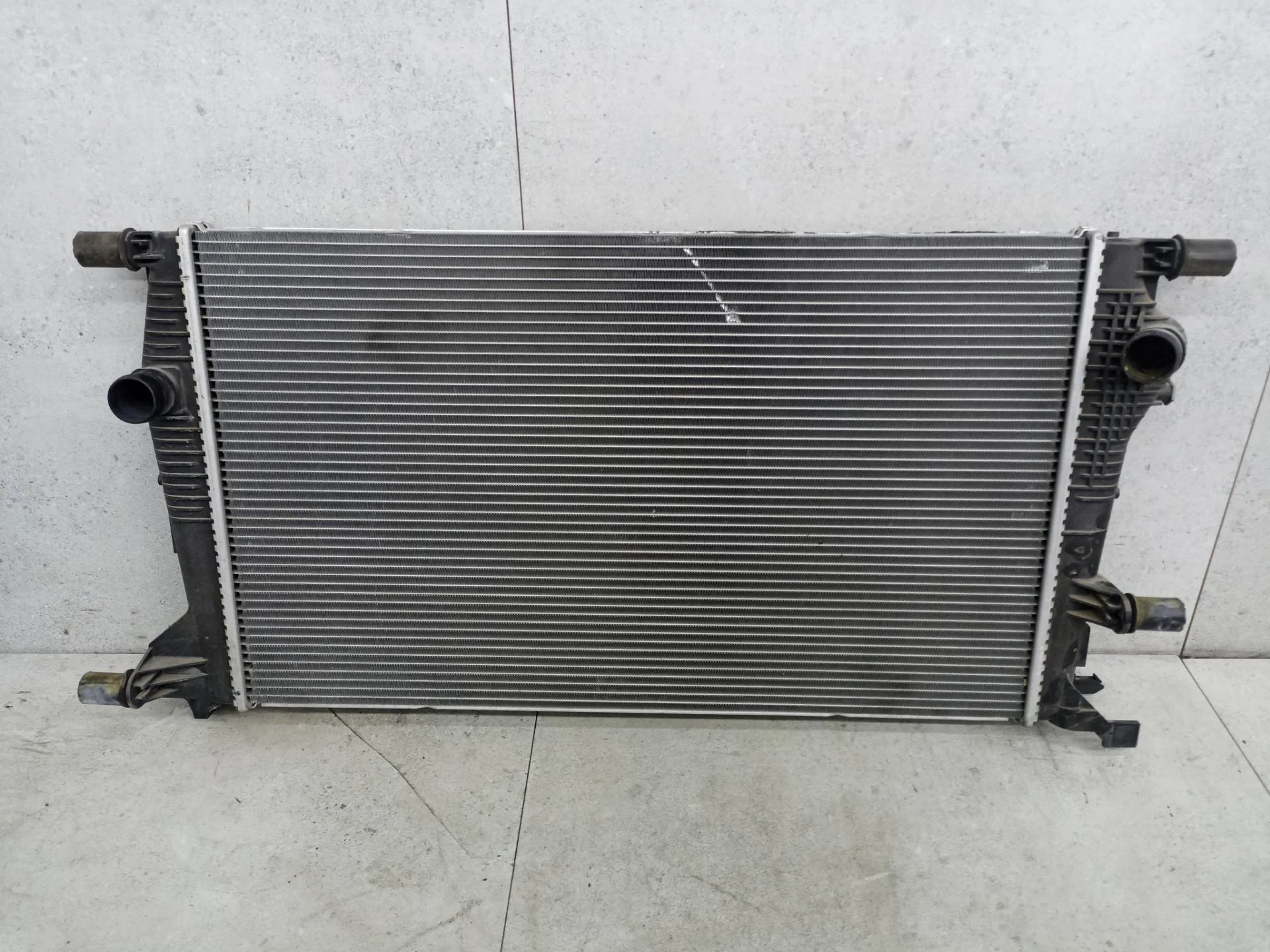 Радиатор основной Renault Megane 3 2011 214100016R