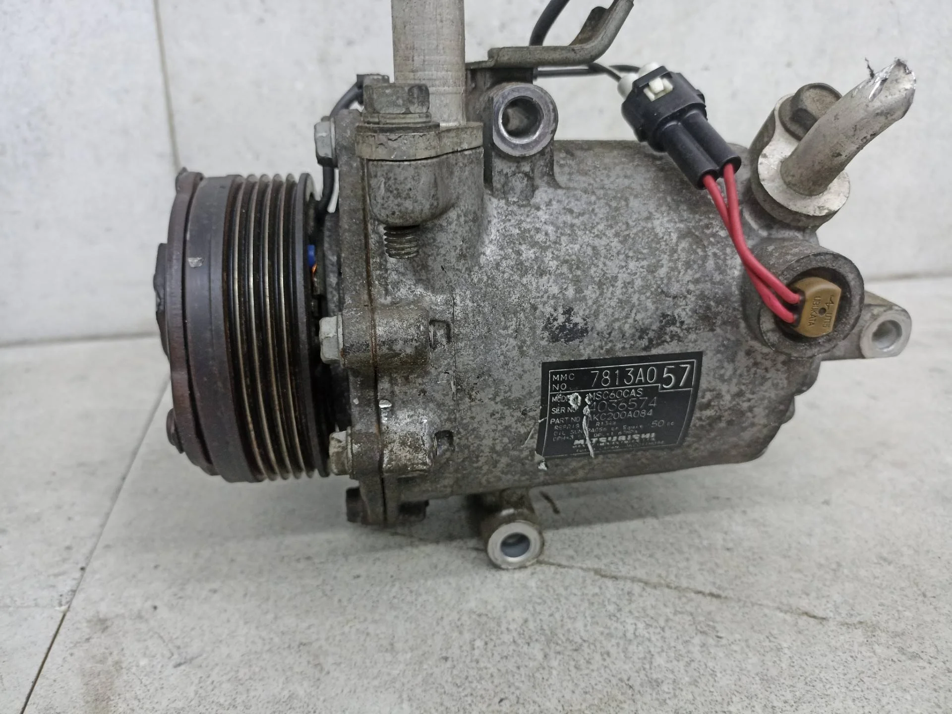 Компрессор кондиционера Mitsubishi Lancer 10 2009