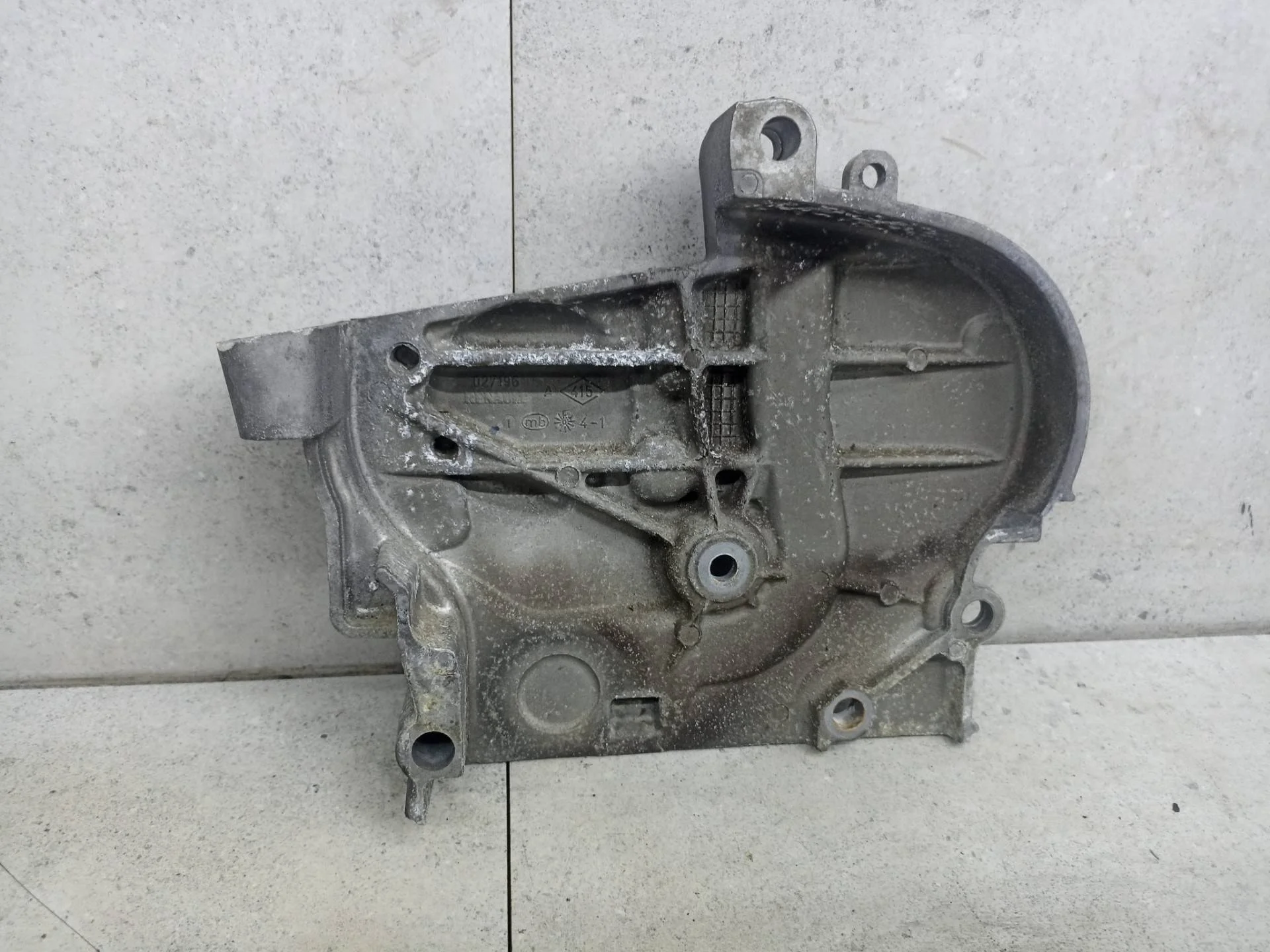 Защита (кожух) ремня ГРМ Renault Megane 2 2006