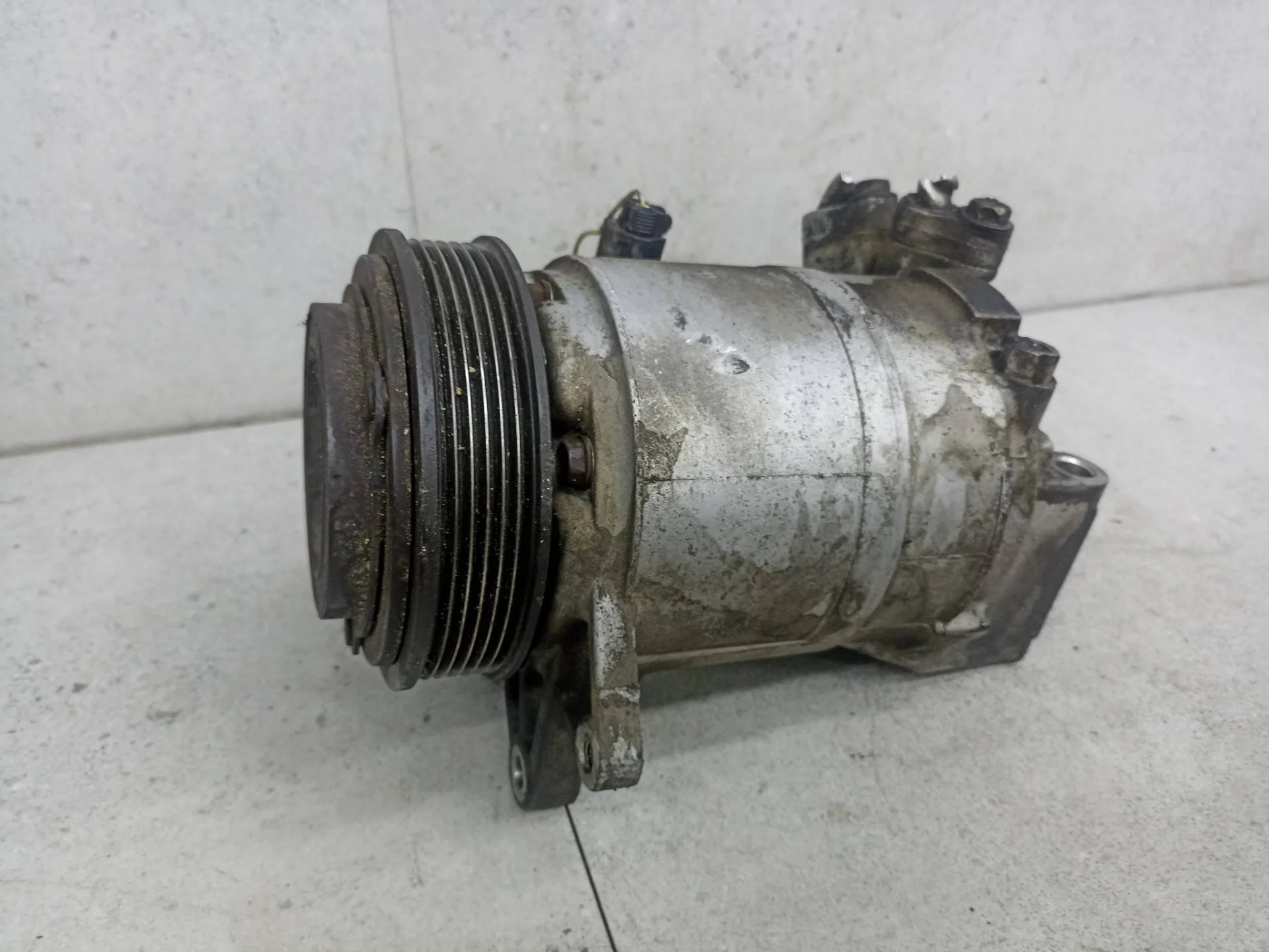 Компрессор кондиционера Nissan Murano Z50