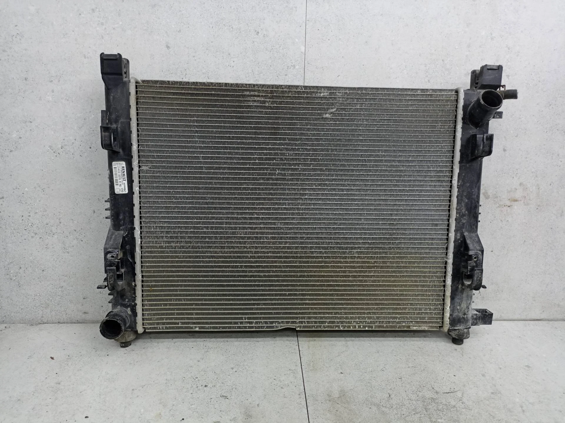 Радиатор основной Renault Duster 2012 214100078R