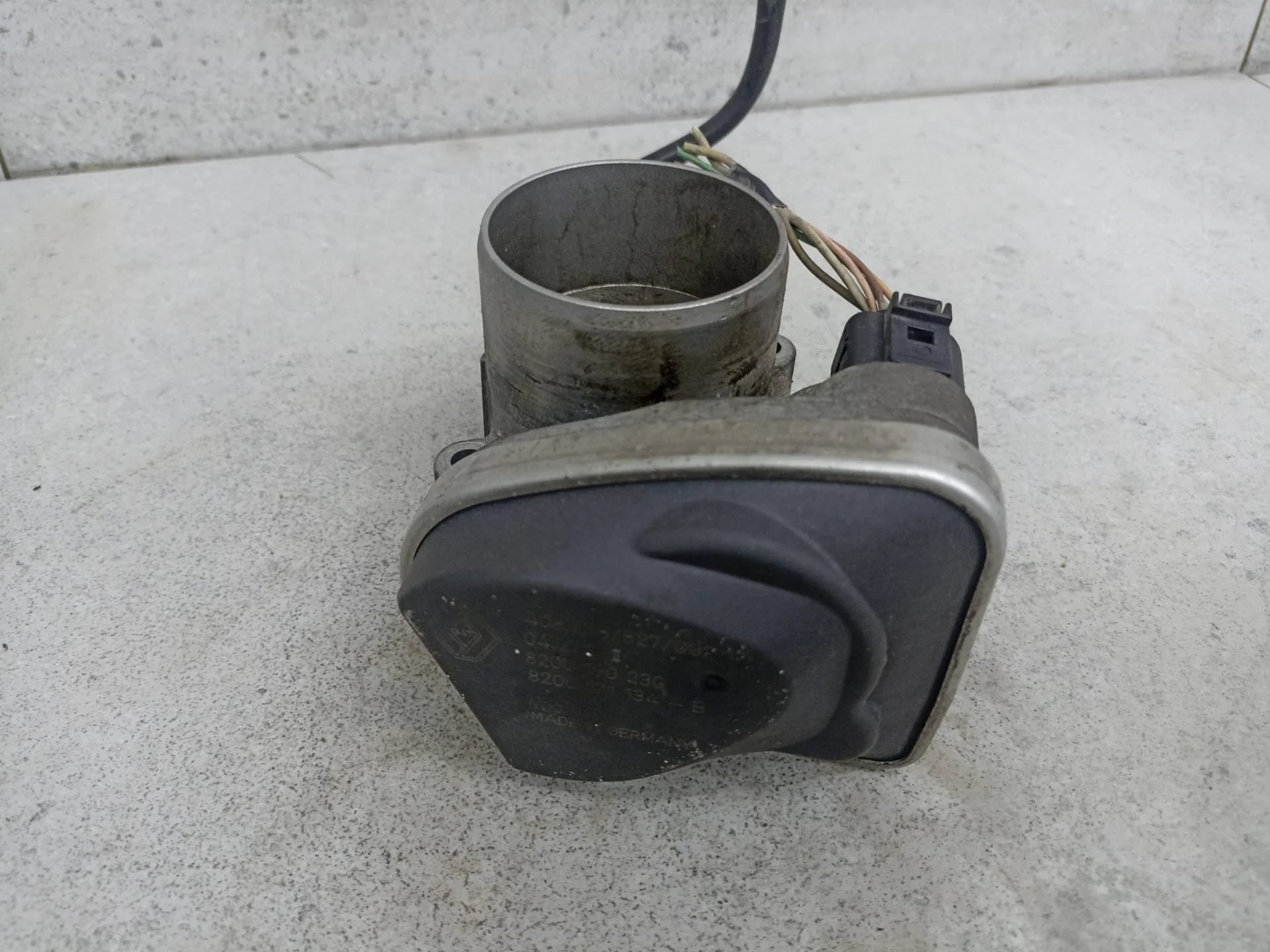 Дроссельная заслонка Renault Scenic 2 рест. 2009