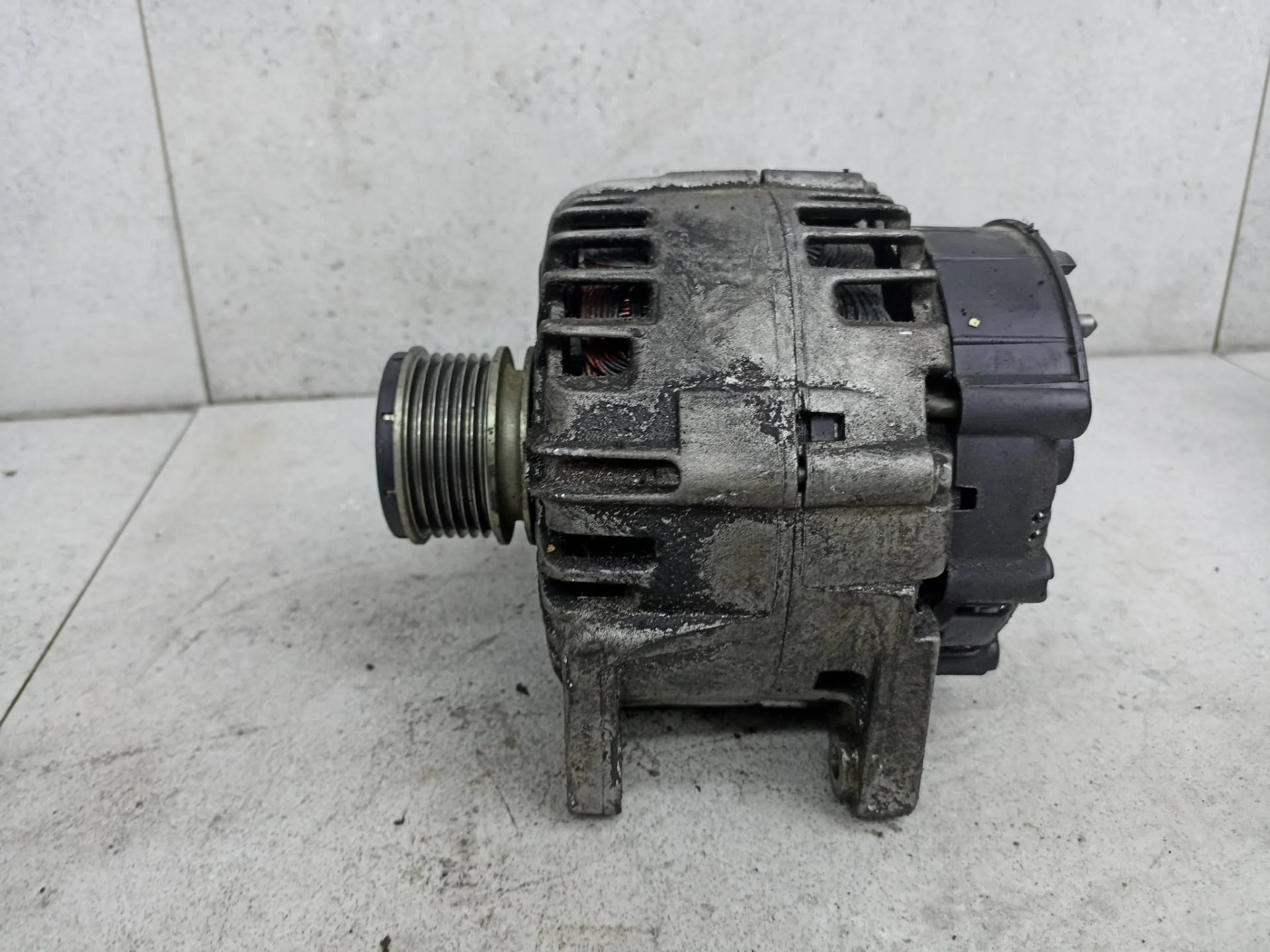 Генератор Renault Megane 3 2012 231000026R