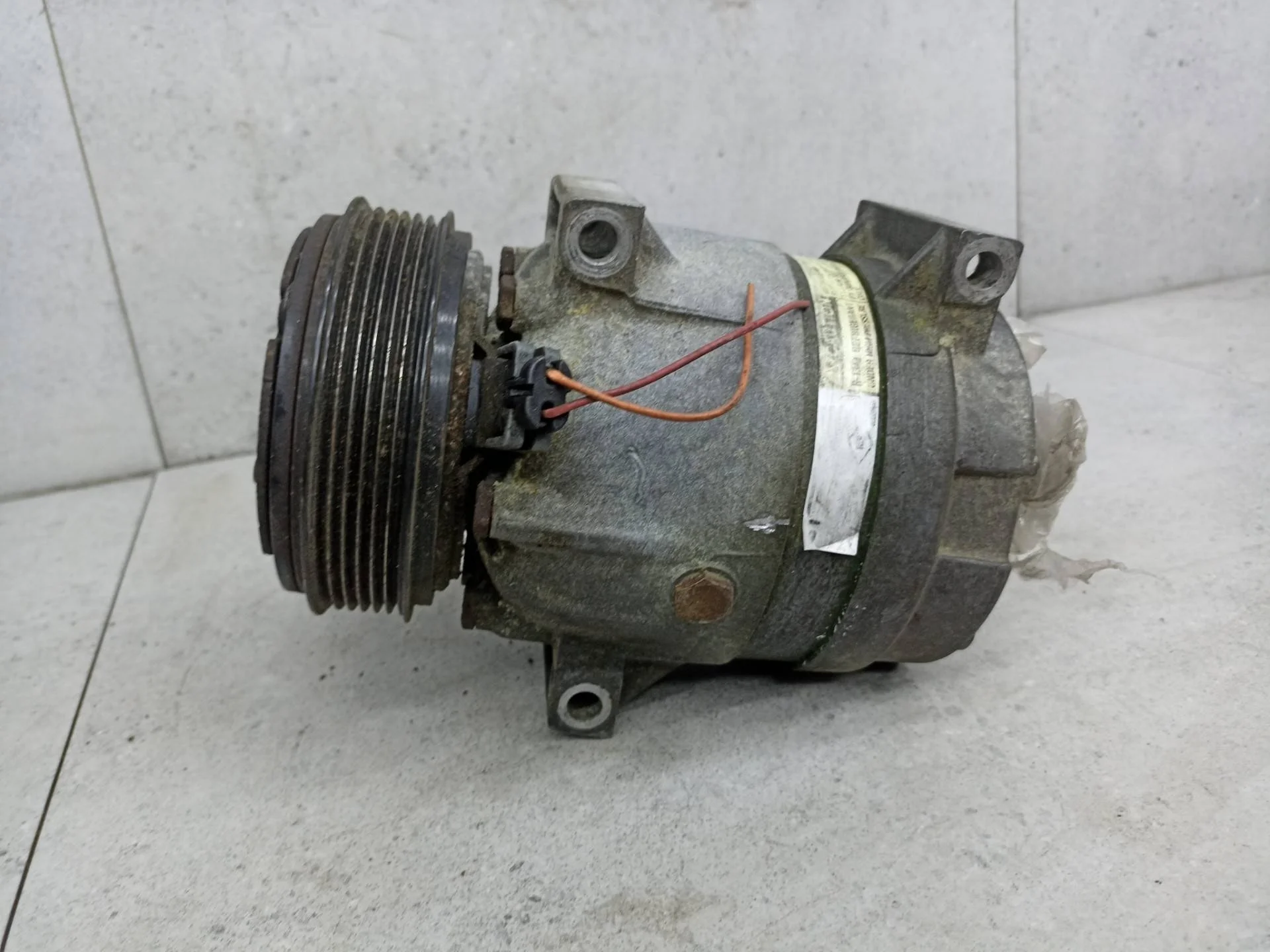 Компрессор кондиционера Renault Trafic 2 2006