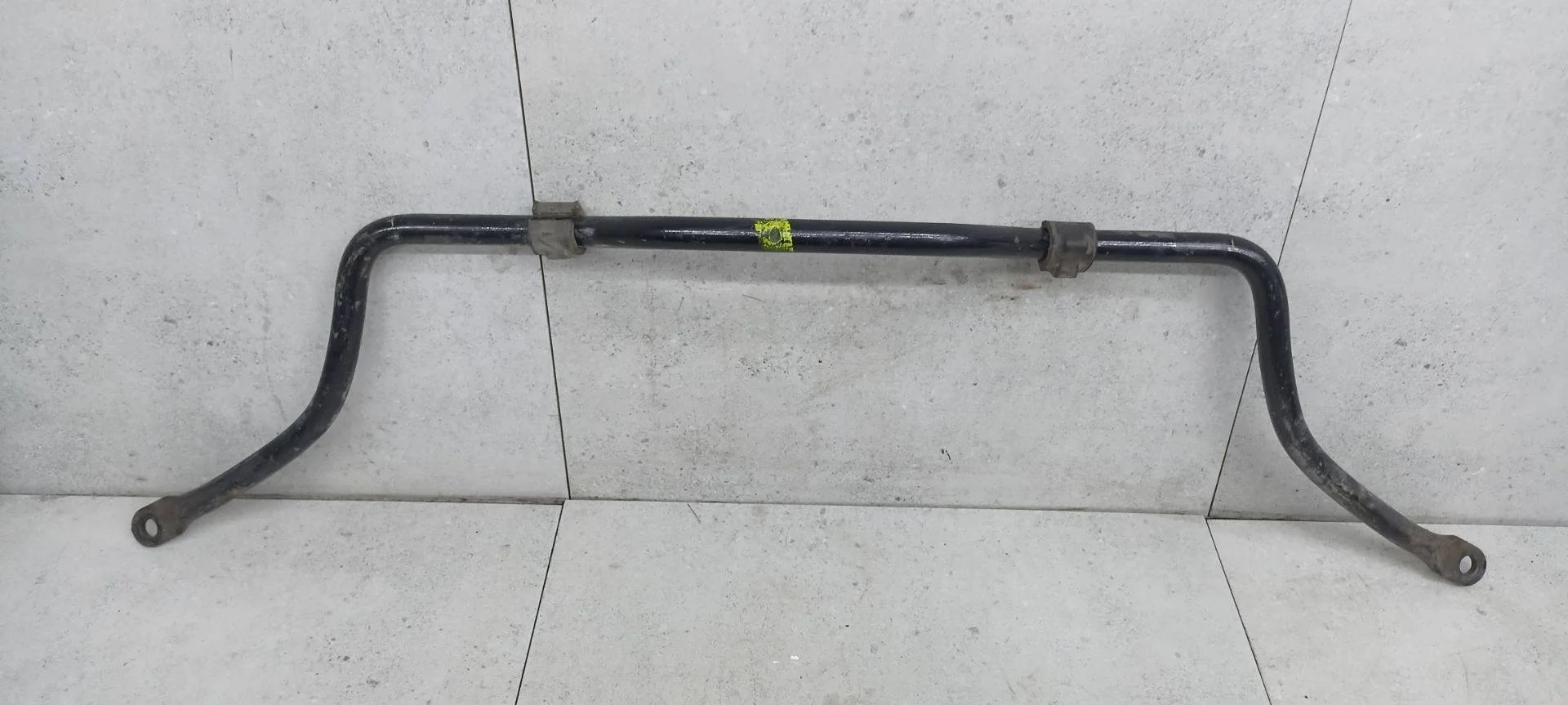 Стабилизатор передний Lada Largus 2015 6001549310