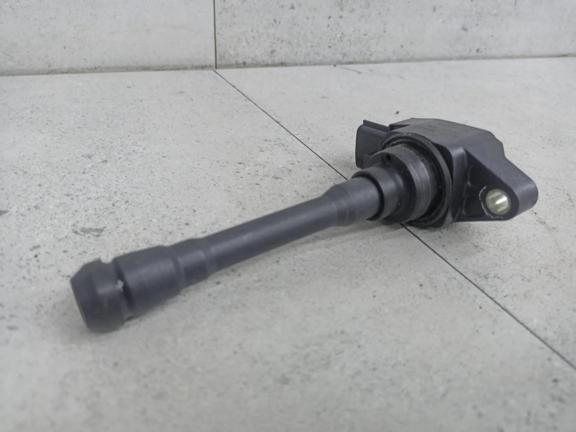 Катушка зажигания Nissan Juke F15 2013 224481KT0A