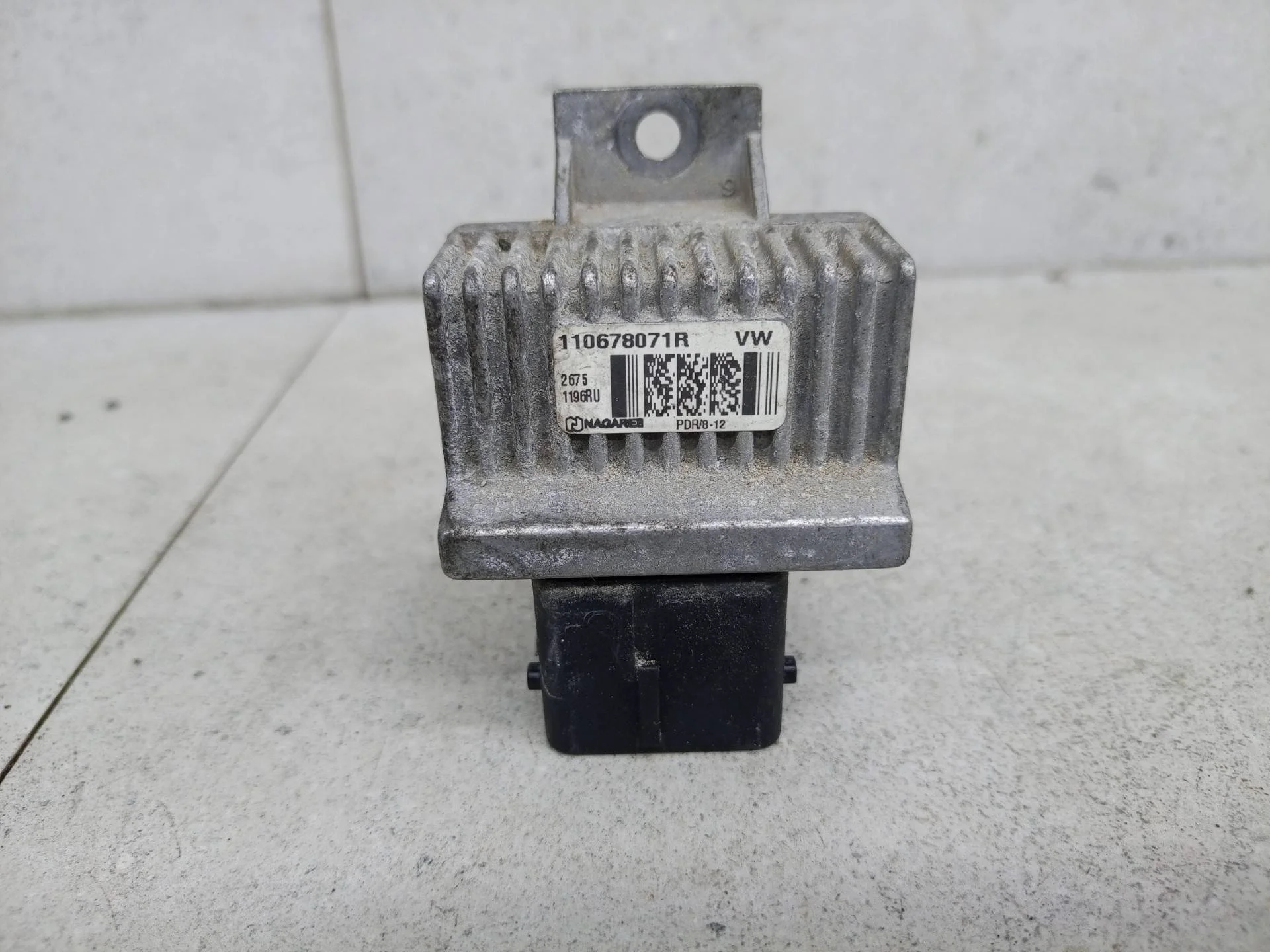 Реле накала свечей Renault Master 3 2014