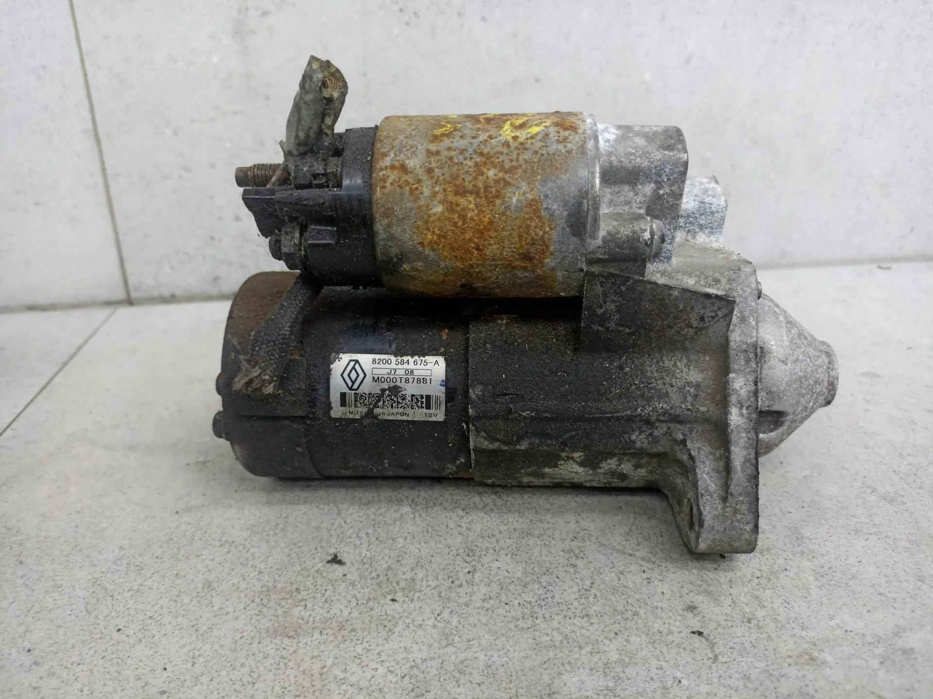 Стартер Renault Megane 2 2005 8200584675