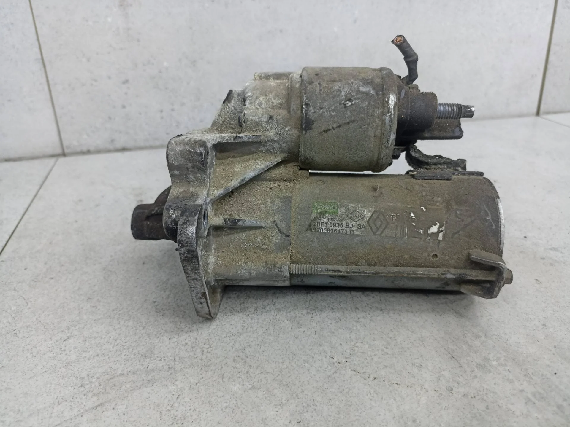 Стартер Renault Megane 3 2012 233003329R