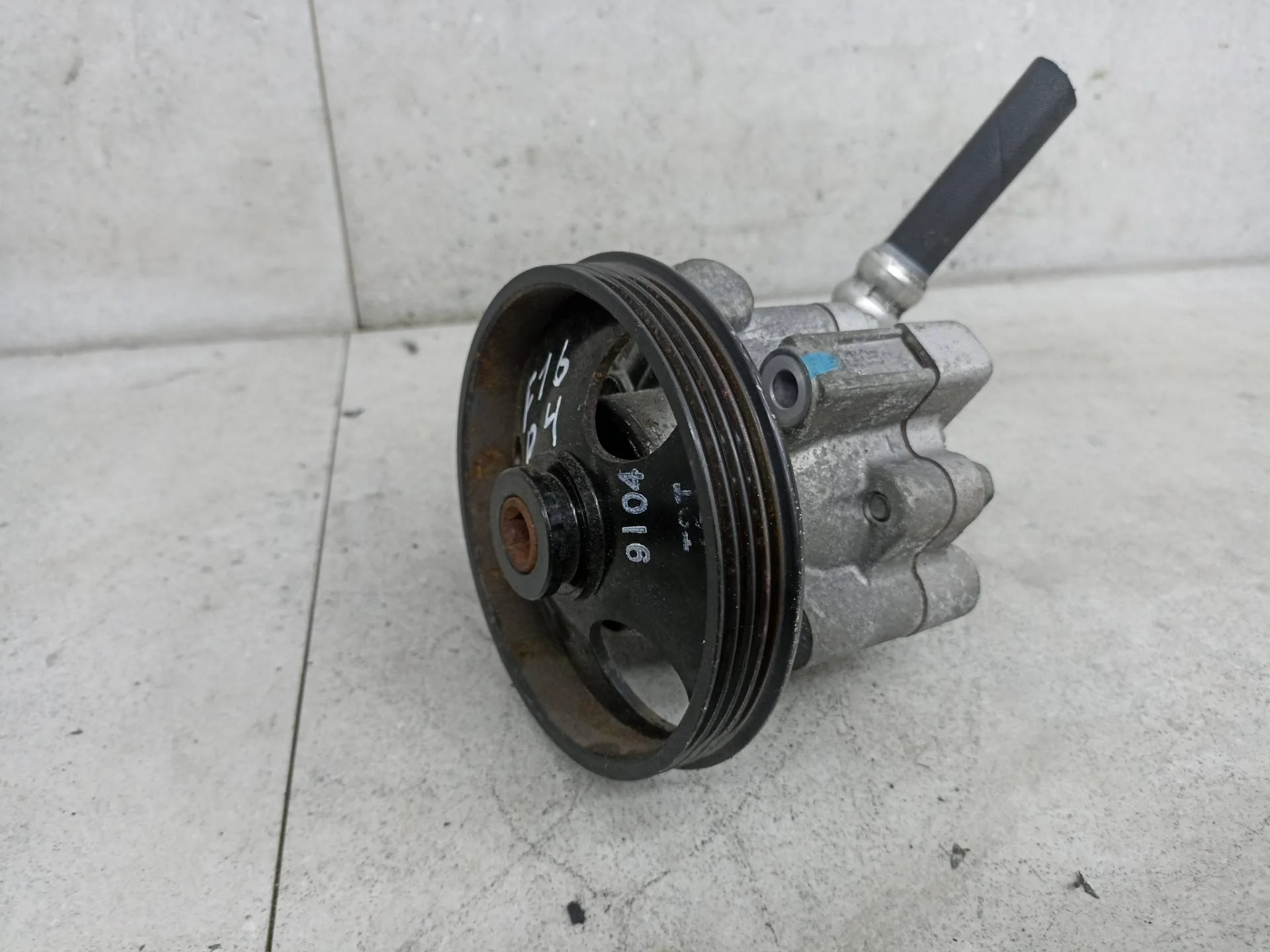 Насос гидроусилителя руля Chevrolet Cruze 2011