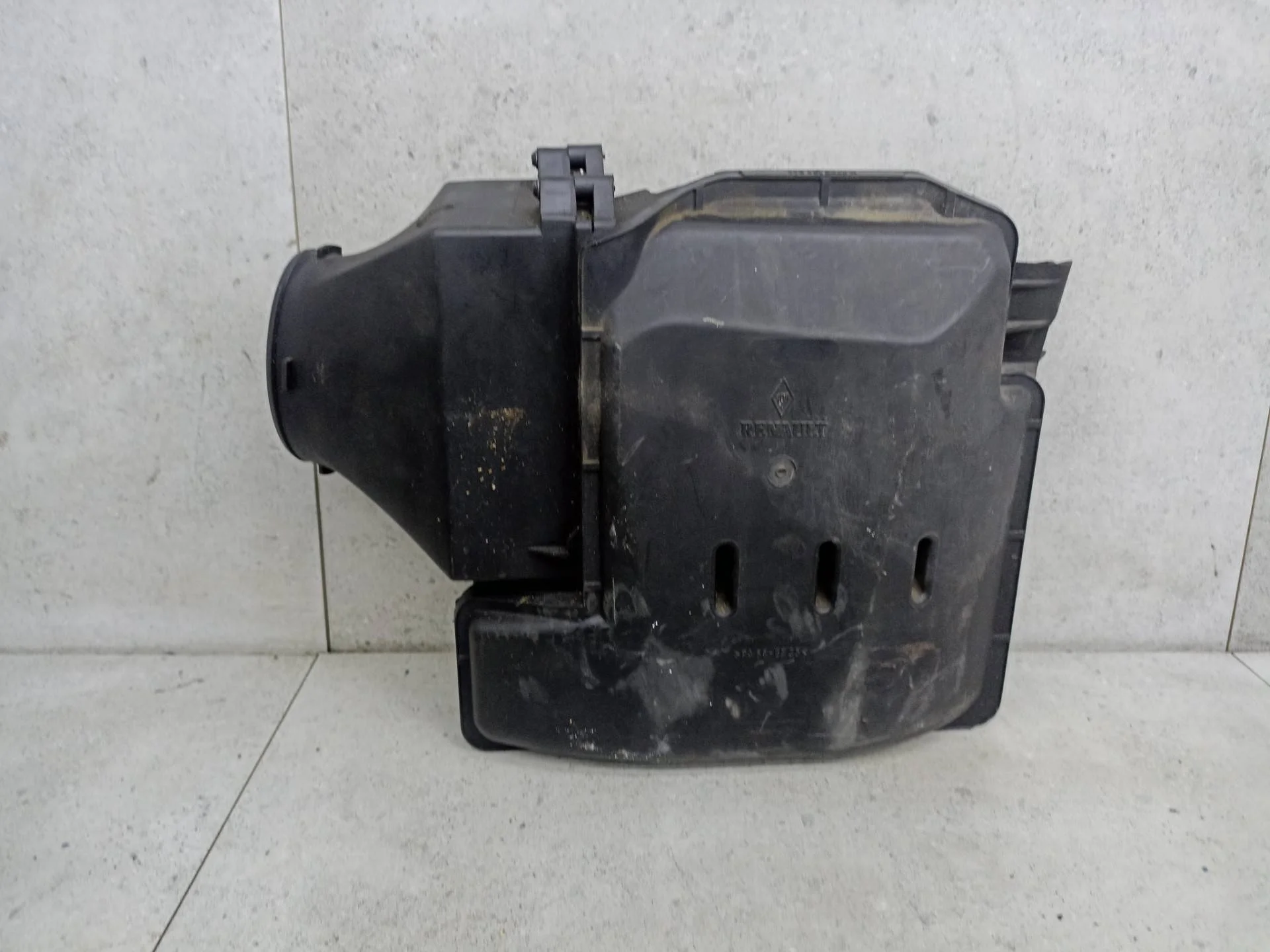 Корпус воздушногo фильтра Nissan Almera G15 2015