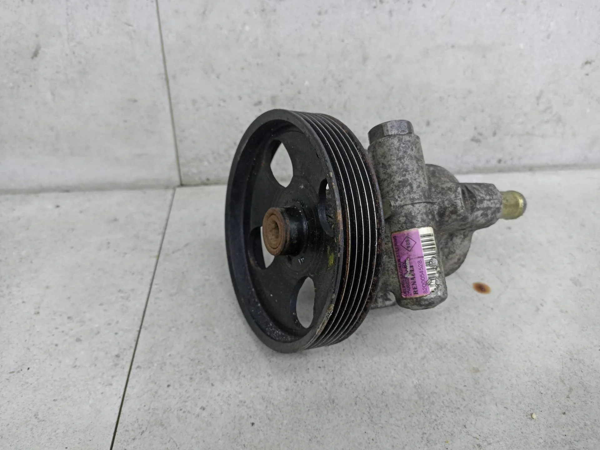 Насос гидроусилителя руля Renault Laguna 2 рест.