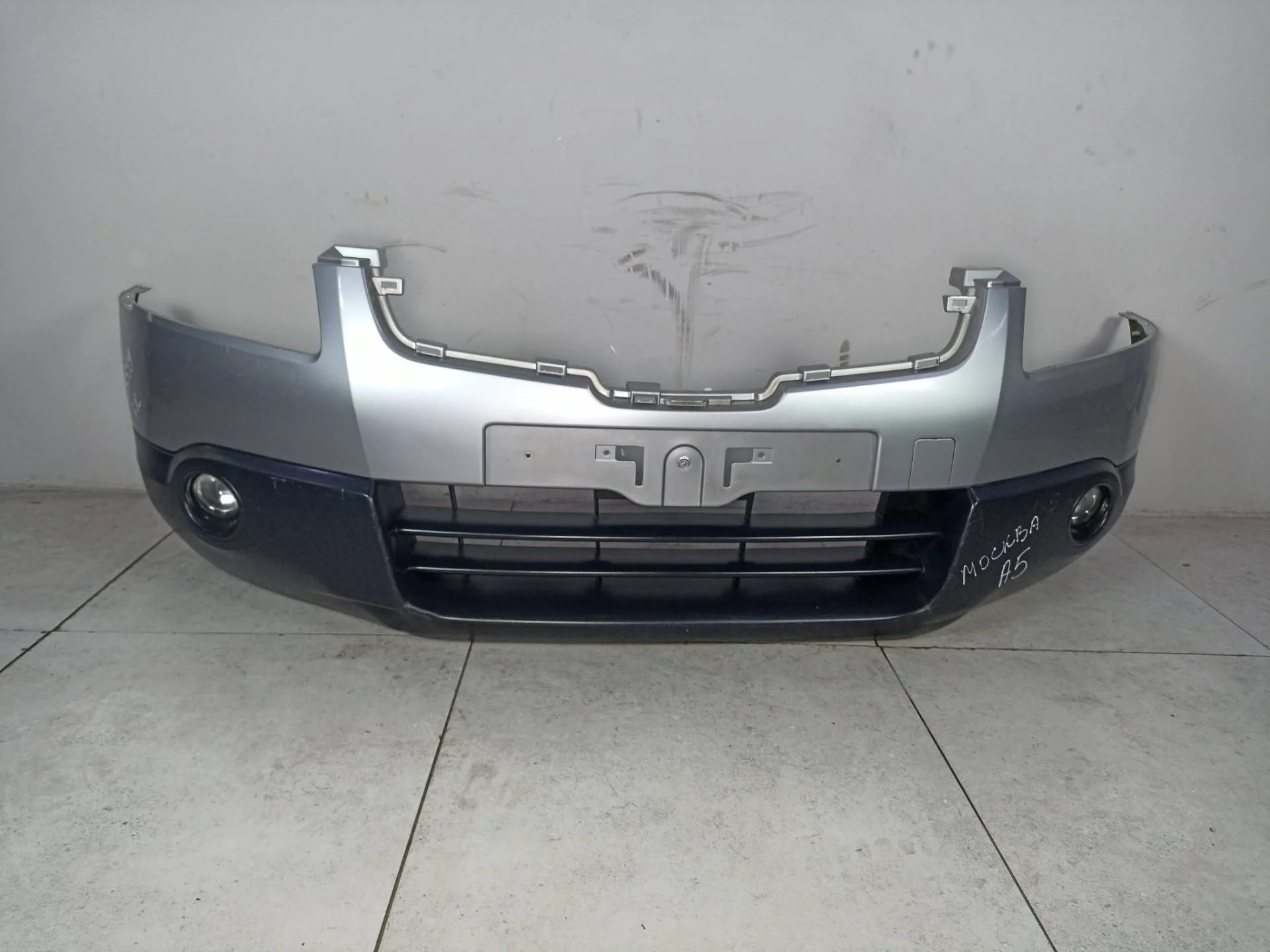 Бампер передний Nissan Qashqai+2 J10 2009